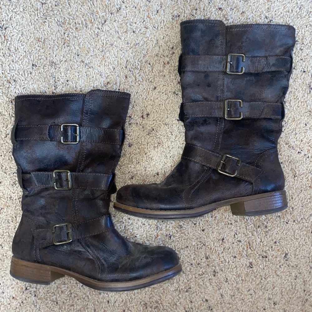 Maurice’s boots
